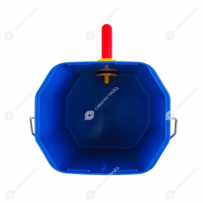 Ведро для поения с соской и клапаном, без крепления.